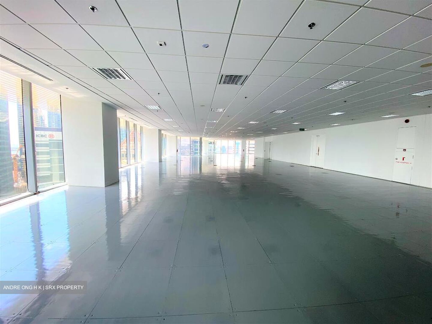 Ocean Financial Centre (D1), Office #592847241